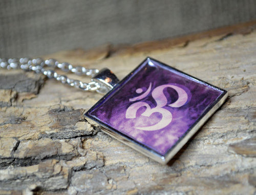 OM Symbol Pendant Necklace, Crown Chakra, Yoga Jewelry, Purple, Spiritual Gift