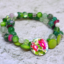 FLORAL Bracelets-Earrings Set - Green with Magenta Flowers