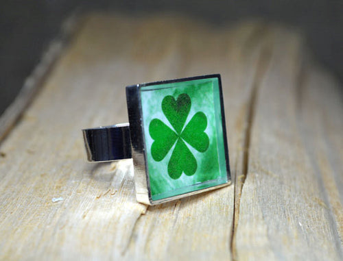 Four Leaf CLOVER Ring - adjustable Good Luck, handmade, resin